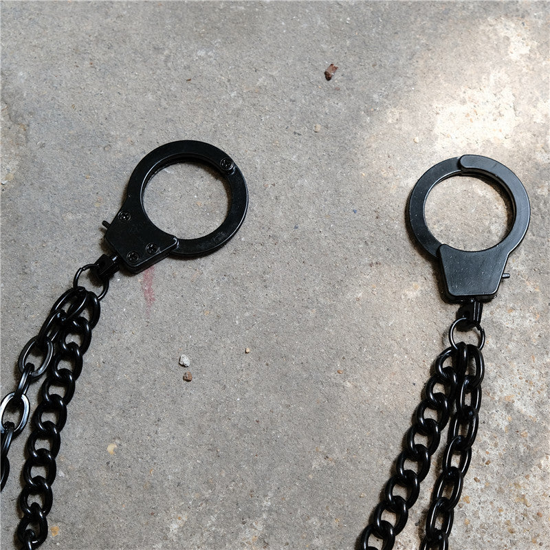 Black Handcuff-Style Belt Chain – 40–50cm