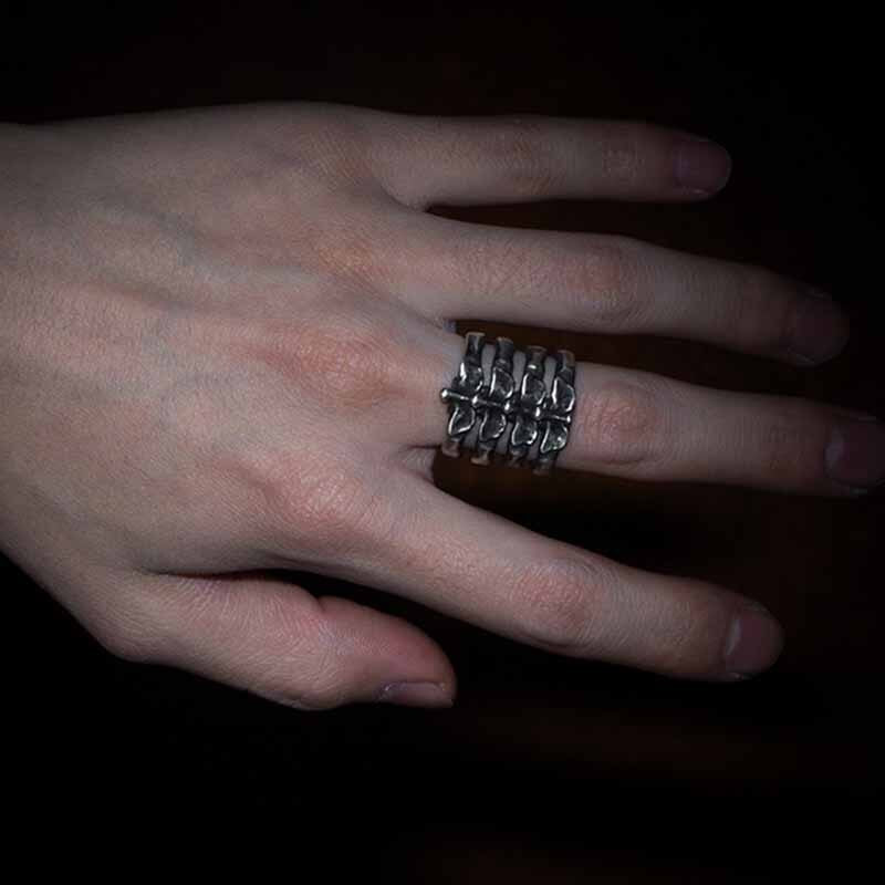 Men's Gothic Fishbone Backbone Ring – Stainless Steel