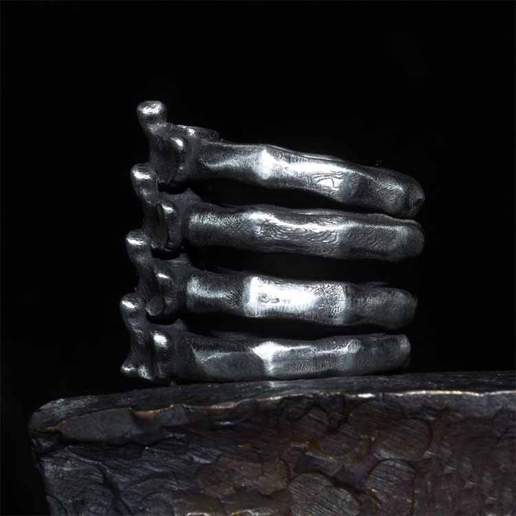 Men's Gothic Fishbone Backbone Ring – Stainless Steel