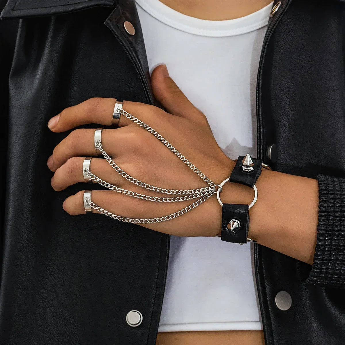 Gothic Rivet Chain Hand Bracelet with Ring – Silver