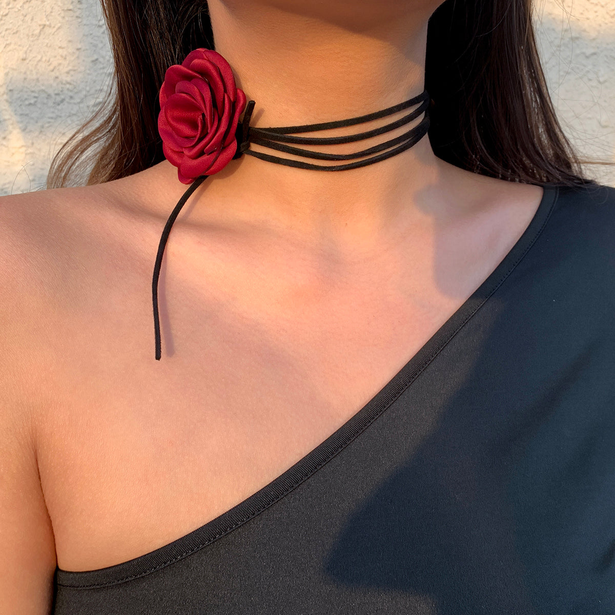 Gothic Velvet Rose Choker – Black & Red