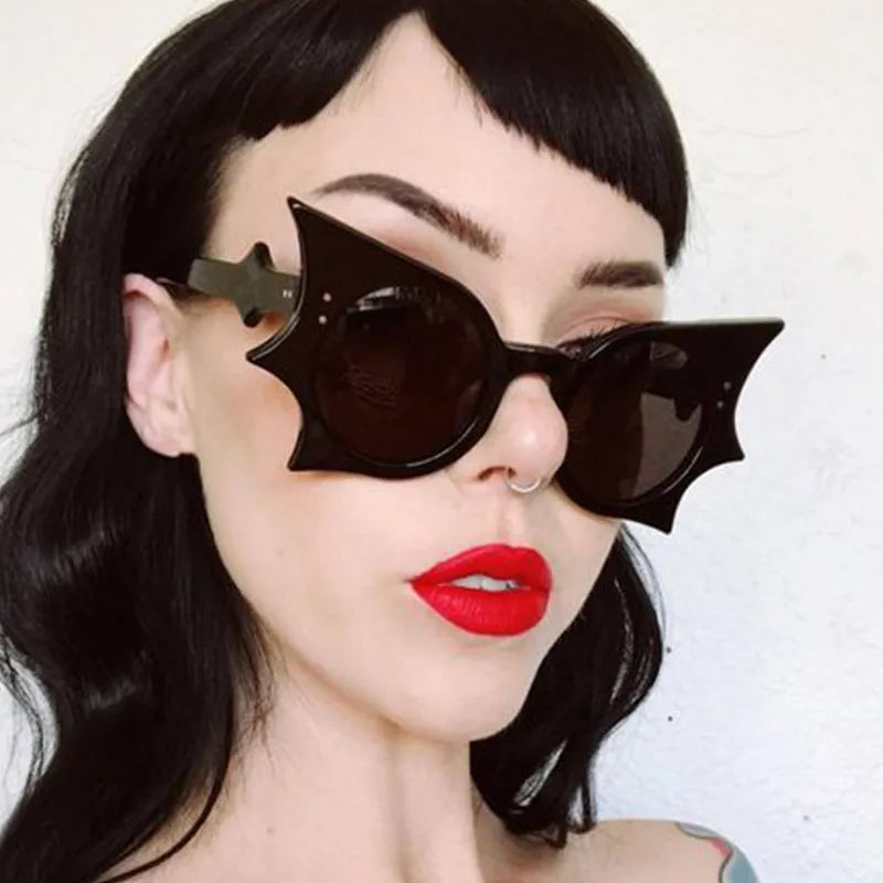 Gothic Vintage Sunglasses – Black or Red