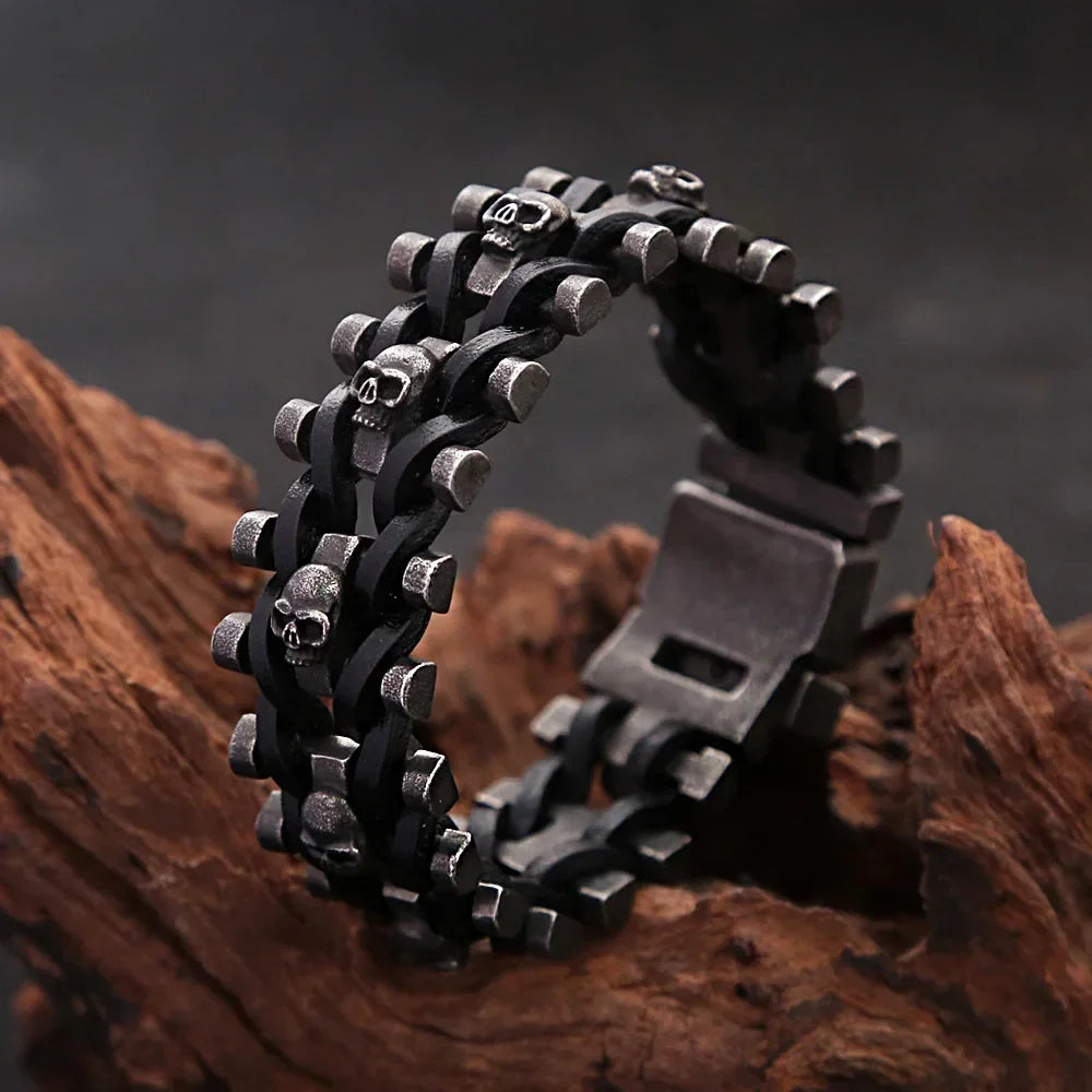 Men's Black Gothic Skeleton Link Bracelet – 23cm