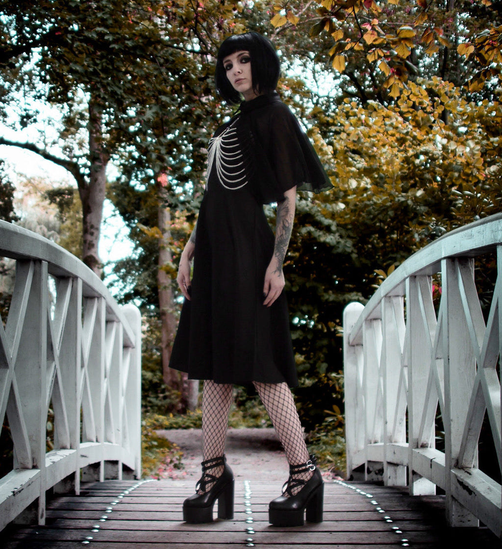 Women's Black Widow Retro Dress with Removable Collar – S–XXL