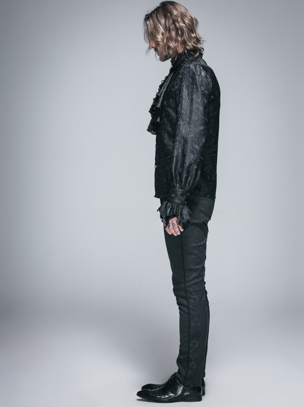 Men's Gothic Vampire Shirt with Ruffled Cuffs & Jabot – S–4XL