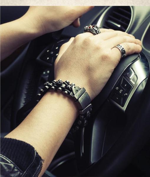 Men's Gothic Woven Leather Skull Bracelet – 20 & 22cm