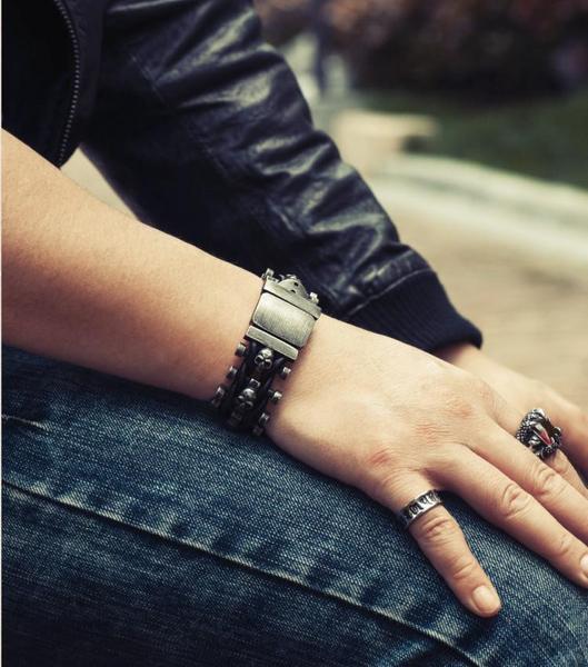 Men's Gothic Woven Leather Skull Bracelet – 20 & 22cm