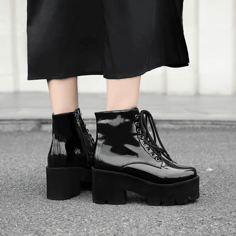 Women's Gothic Mystic Rider Boots – Black or Purple