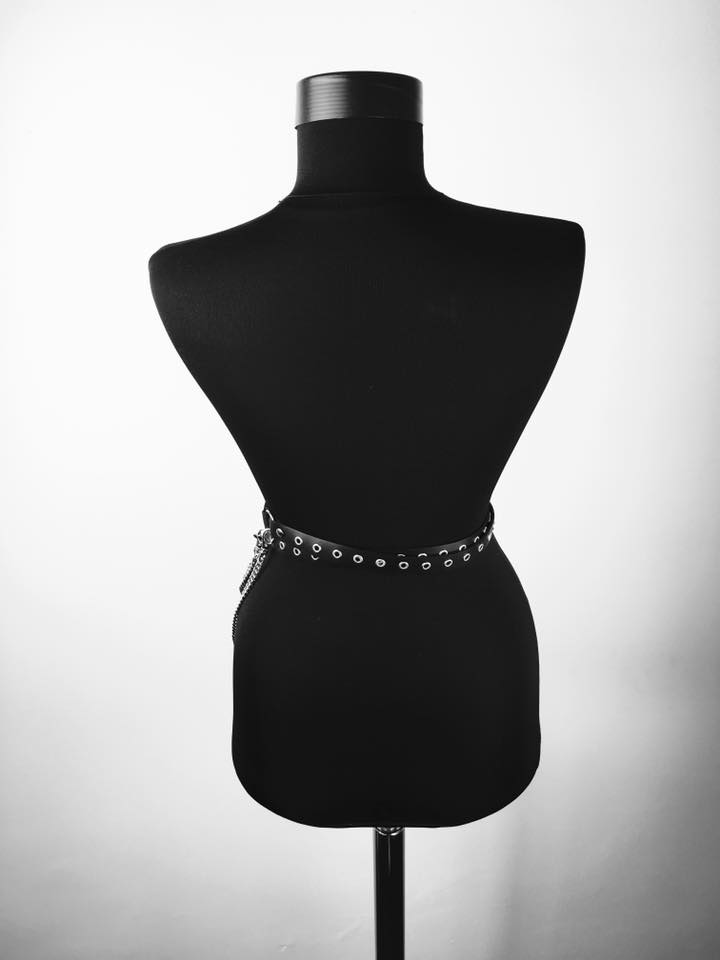 Black Gothic Chain Ring Belt – Faux Leather