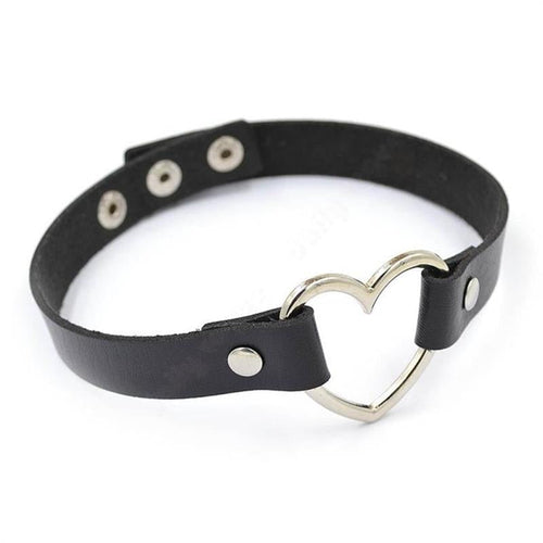 Black Skinny Heart Choker – Adjustable